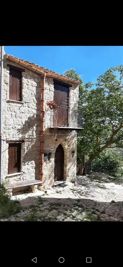 Romantico Chalet in pietra da mille e una notte Petralia Soprana Casa vacanze