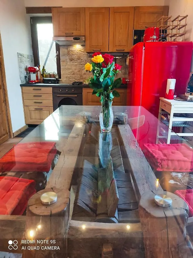 Casa vacanze Romantico Chalet in pietra da mille e una notte Petralia Soprana Italia